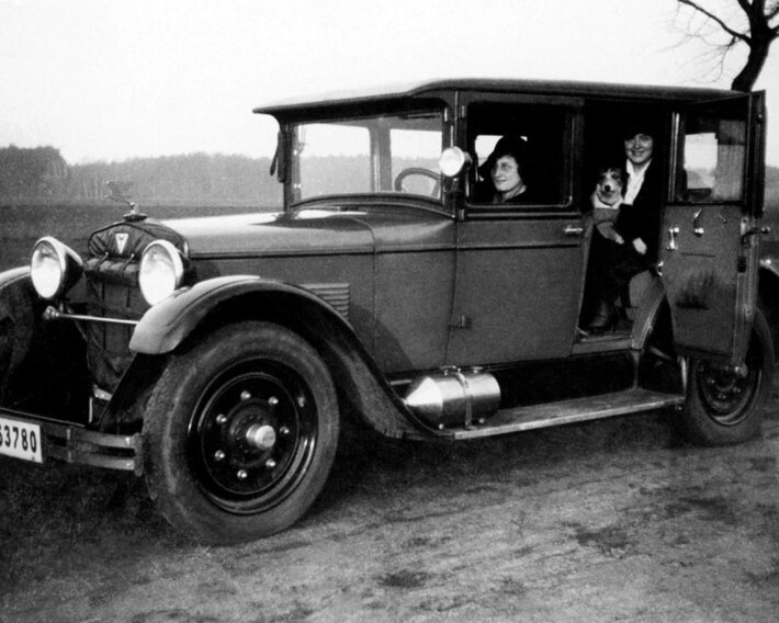 Adler Standard 6