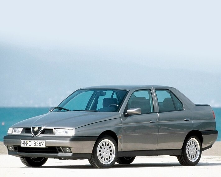 Alfa Romeo 155 side profile