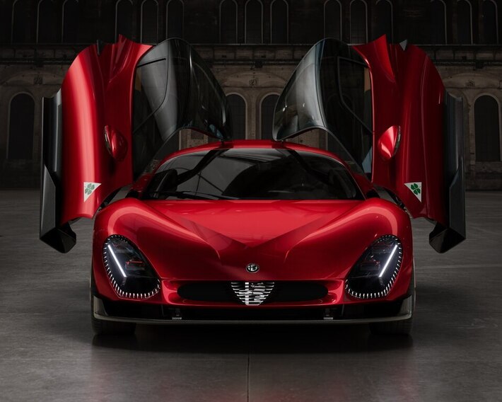 Alfa Romeo 33 Stradale original profile