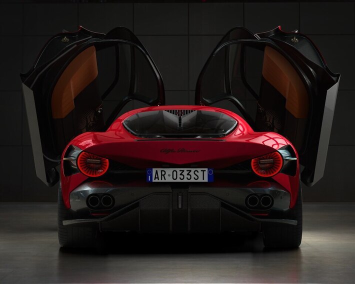 Alfa Romeo Tipo 33 V8 engine