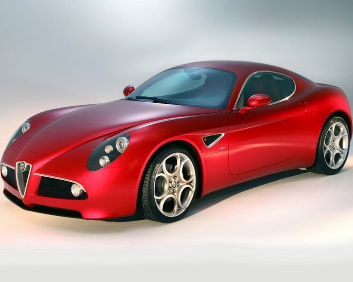 Alfa Romeo 8C Competizione