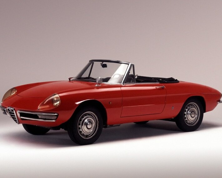 Alfa Romeo Spider 916