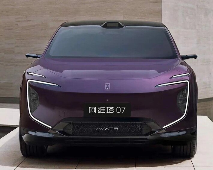 Avatr 07 fastback