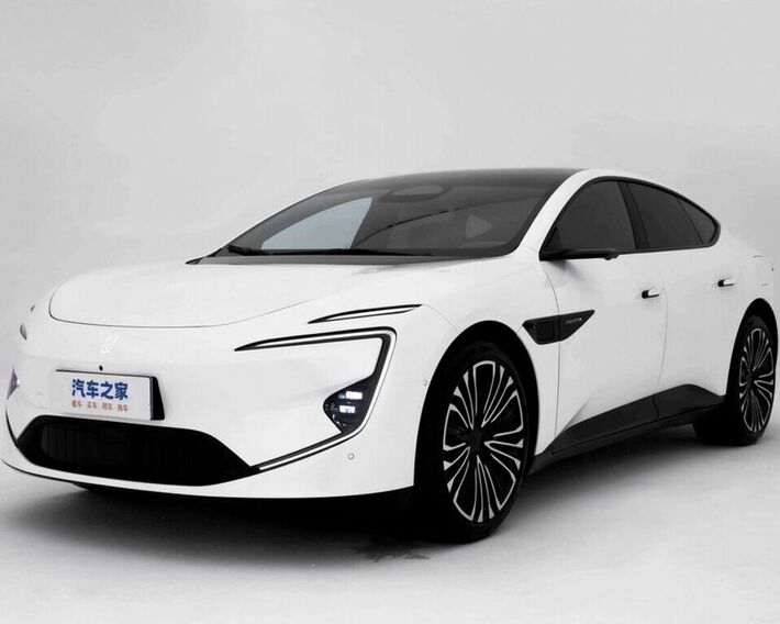 Avatr 012 electric SUV