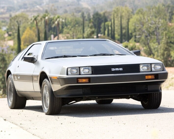 DeLorean DMC-12
