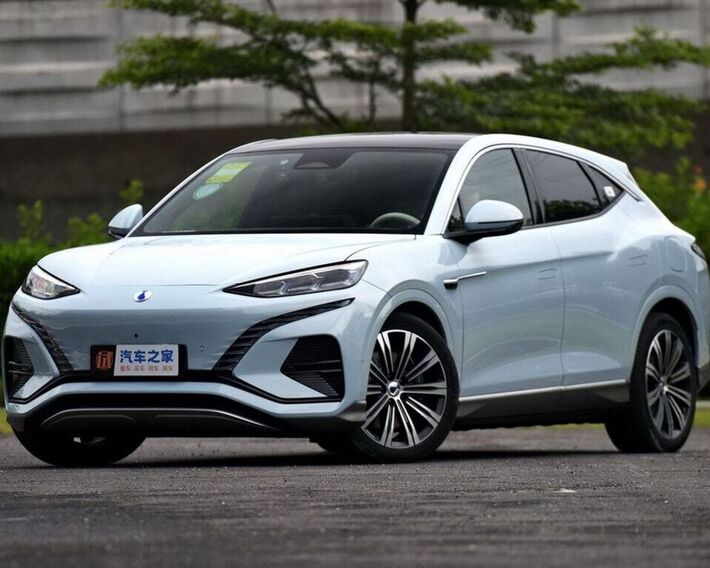 Denza N7 electric SUV