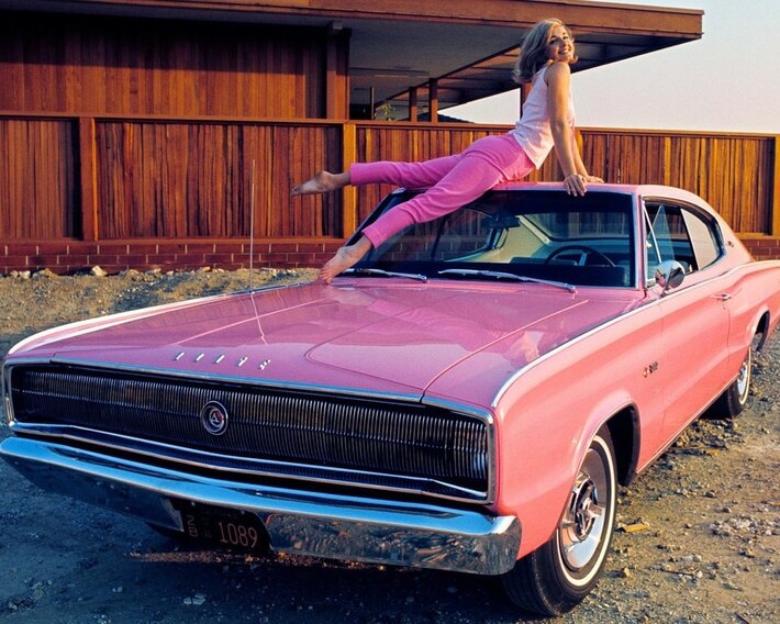 Dodge Charger Hellcat — American muscle icon
