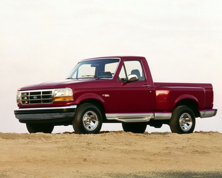 2021 Ford F-150 XLT in Rapid Red