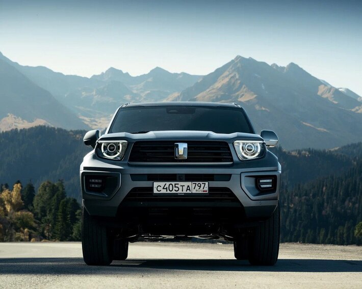 Tank 700 SUV