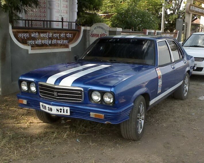 Hindustan Contessa