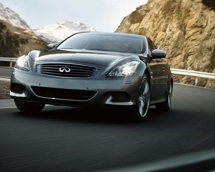 2017 Infiniti Q60 Red Sport 400