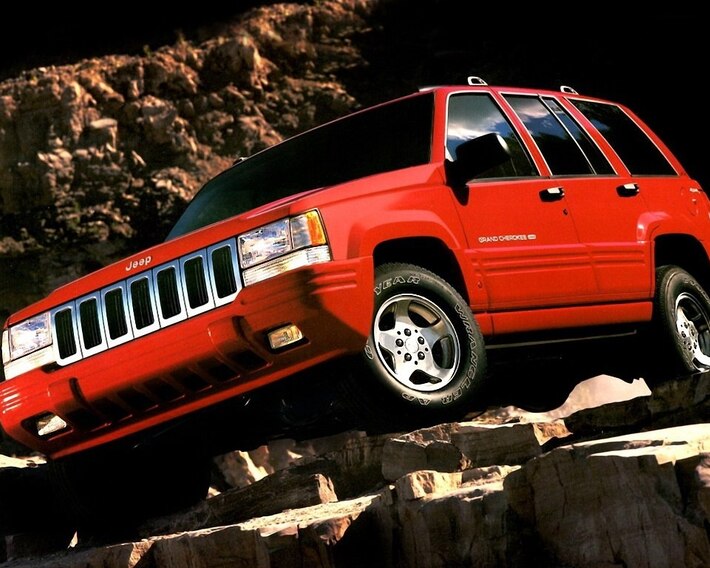 2022 Jeep Grand Cherokee WL Overland in white