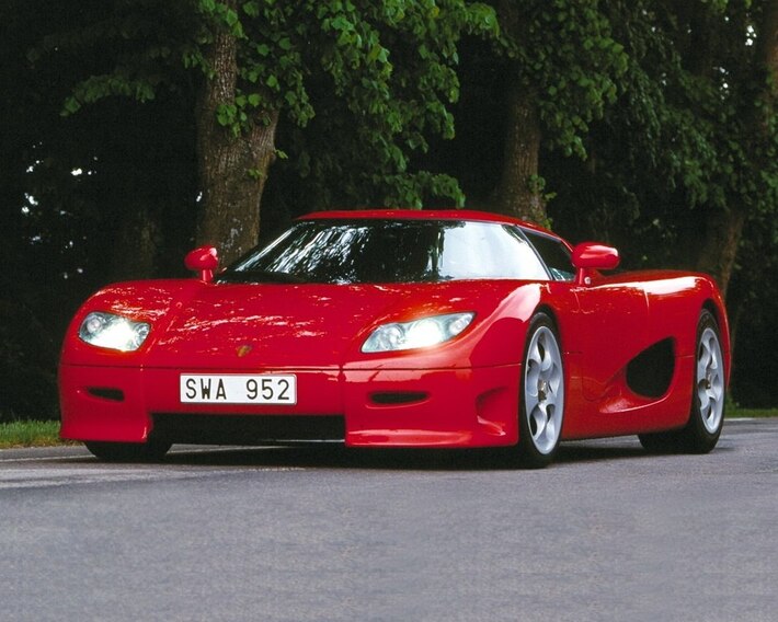 Koenigsegg CC8S