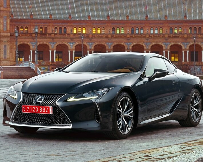 2021 Lexus LC 500 in yellow