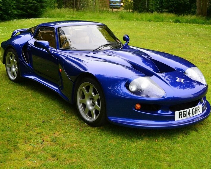 Marcos LM-400
