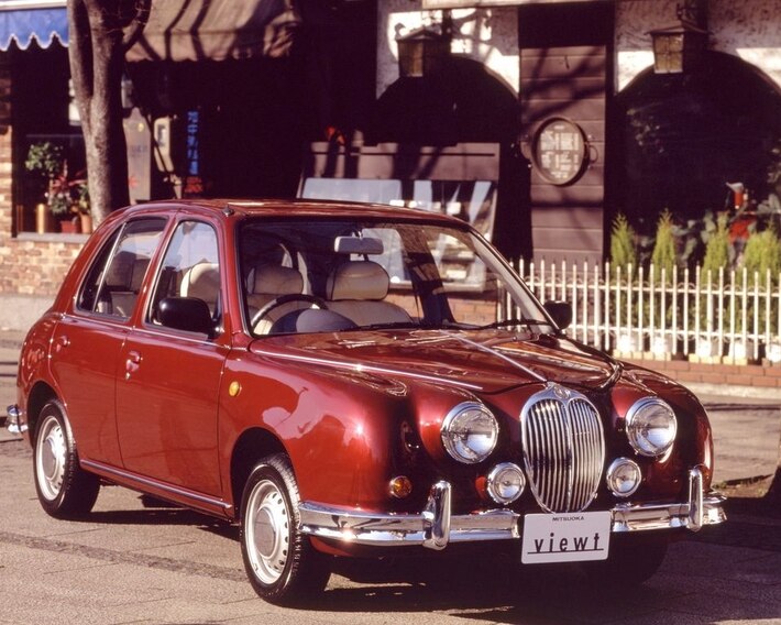 Mitsuoka Viewt