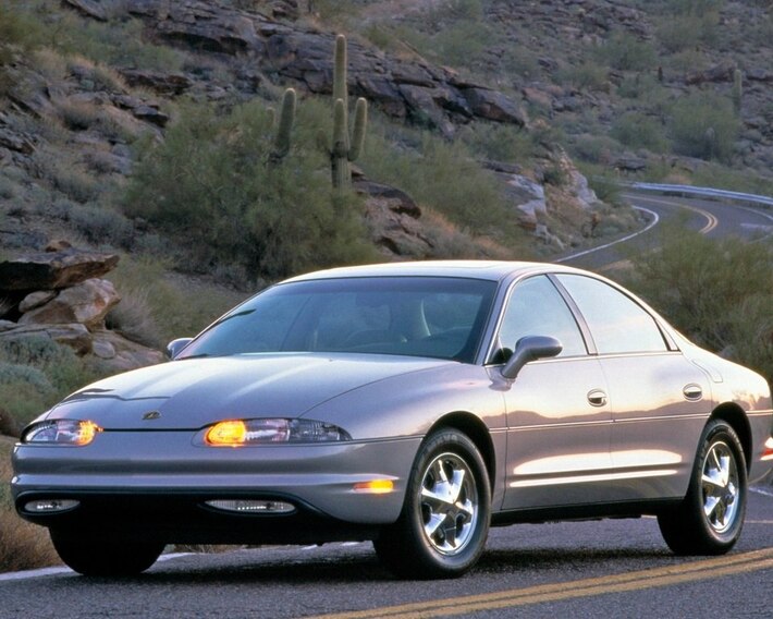 Oldsmobile Aurora