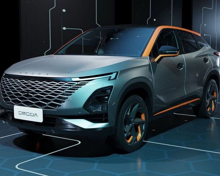 Omoda C5 compact SUV