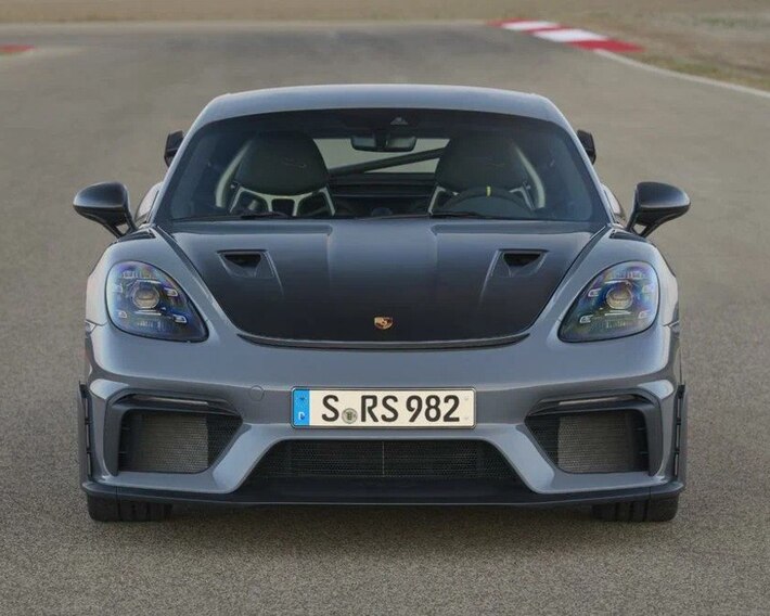 2020 Porsche 718 Cayman GT4