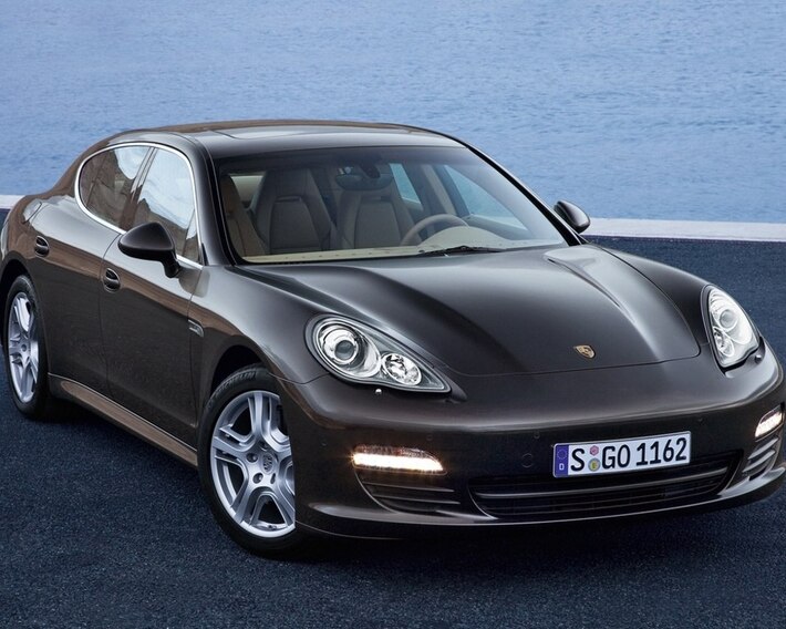 2017 Porsche Panamera 4S