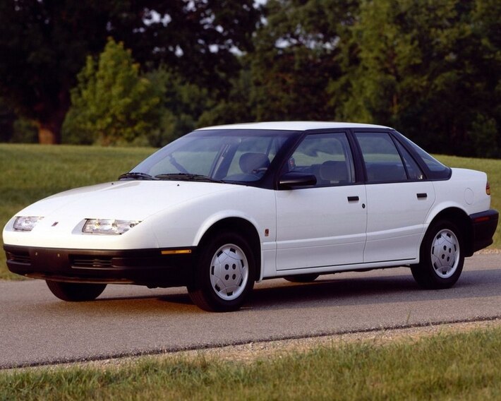 Saturn SL2 sedan