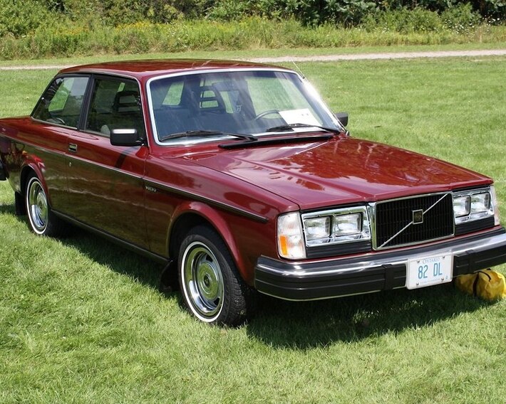 Volvo 240 Classic