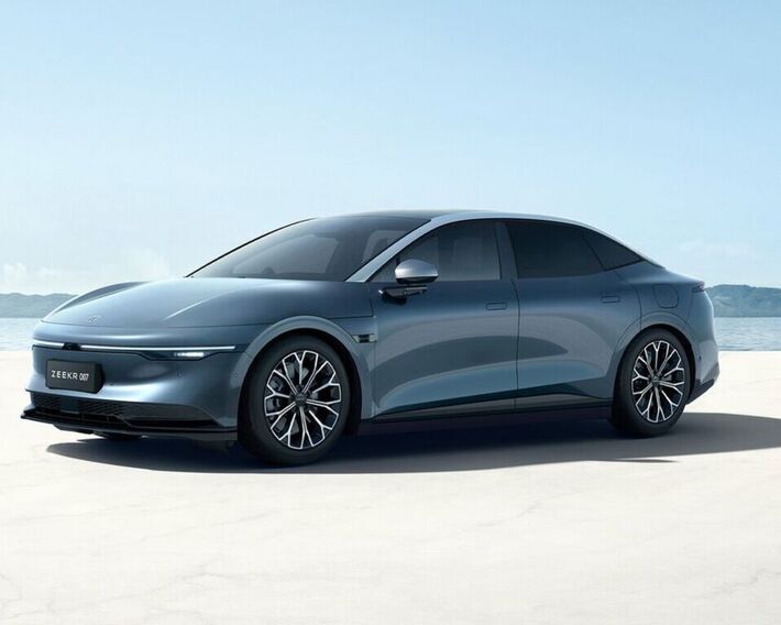 2024 Zeekr 007
