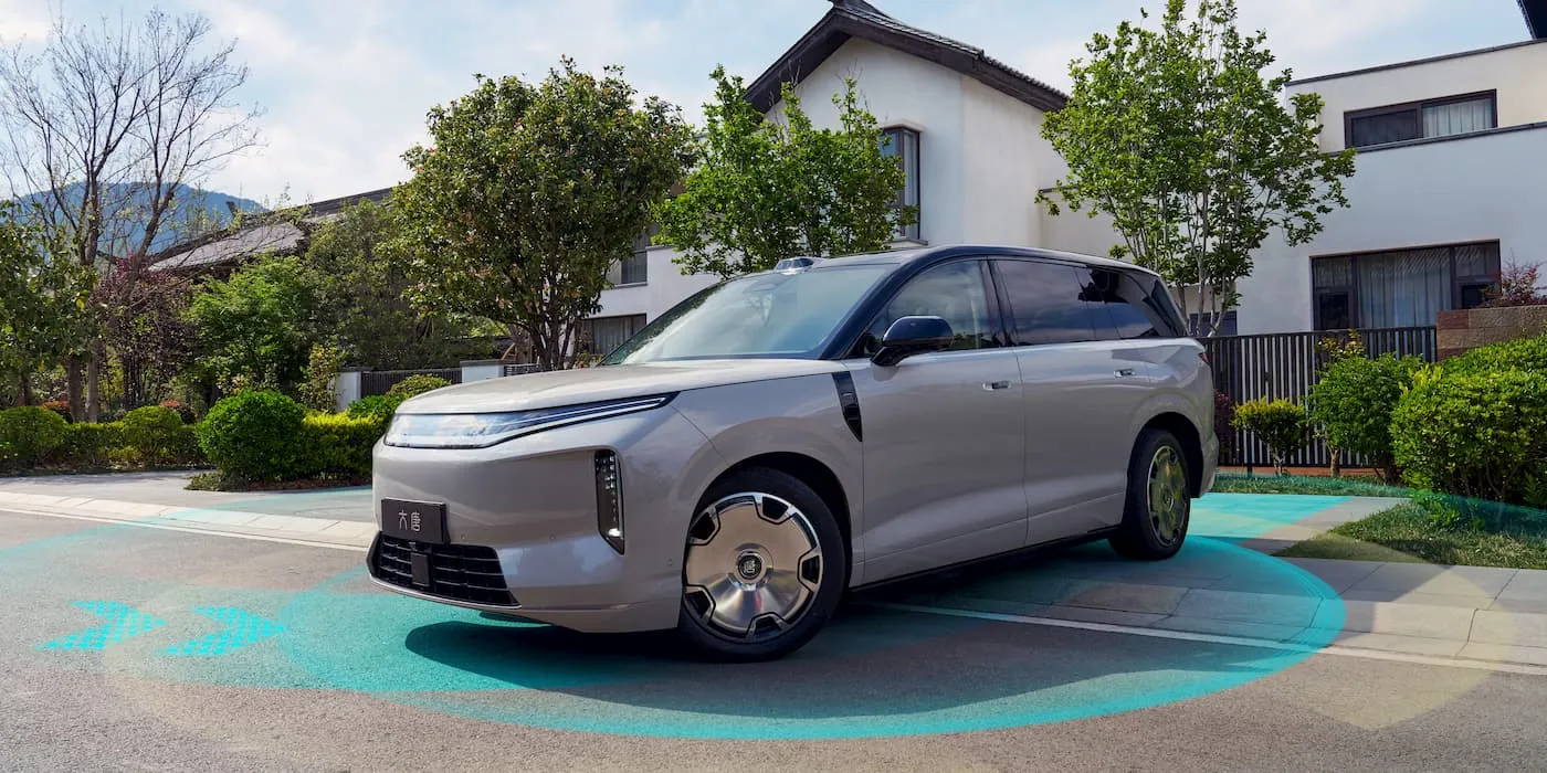 BYD Launches Flagship Electric SUV to Record-Breaking 150,000 Preorders