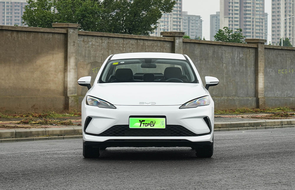 2026 BYD Seal 05 DM-i Review: The Plug-In Hybrid Sedan That Redefines Value and Efficiency