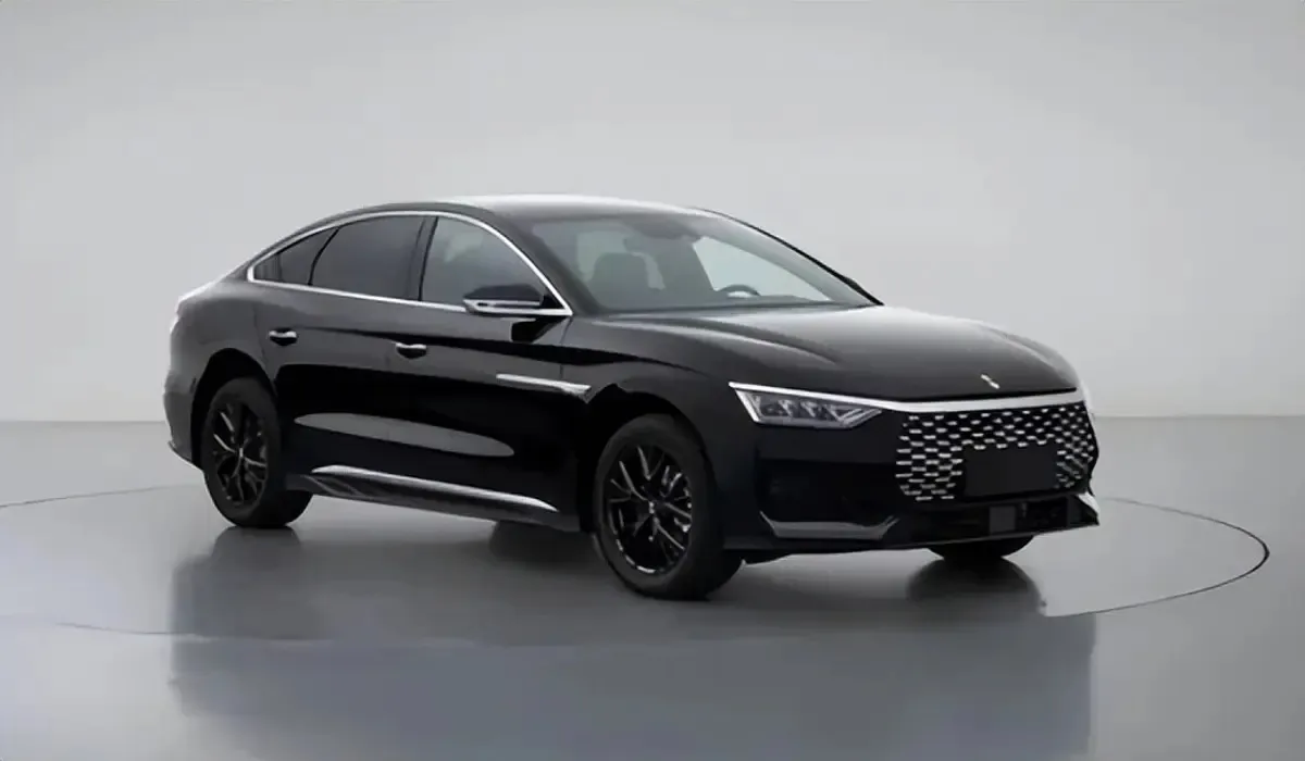 2026 BYD e9 Review: China's Premium Electric MPV Sets a New Standard for Luxury Family Mobility