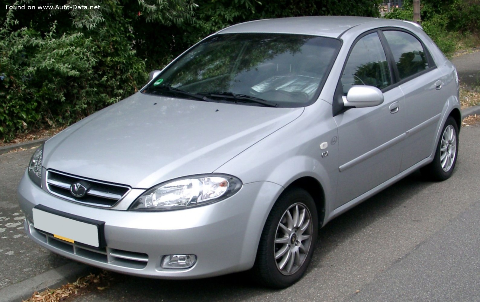 Chevrolet Lacetti / Daewoo Lacetti (2002–2009)