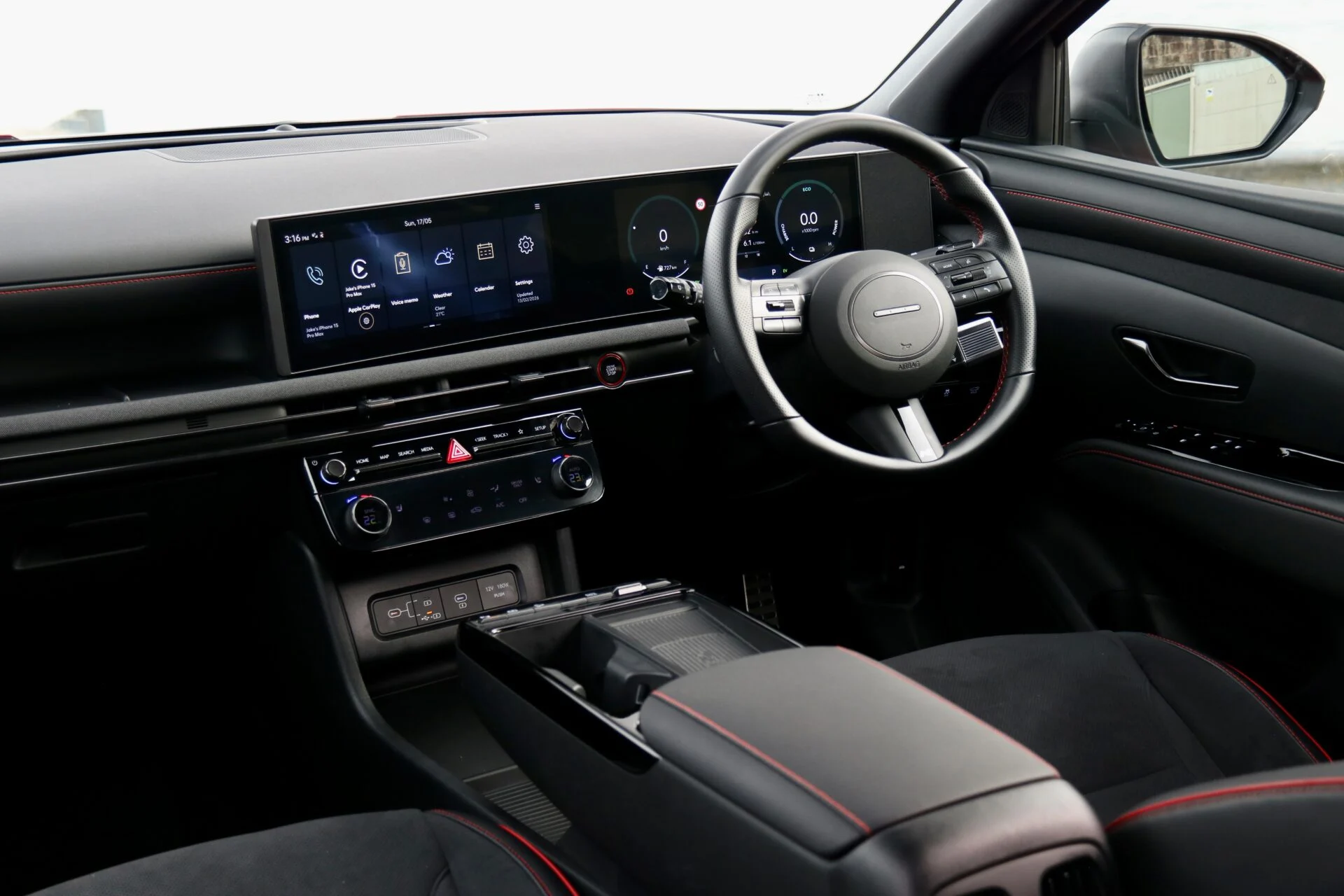 2026 Hyundai Tucson Hybrid Interior Dashboard