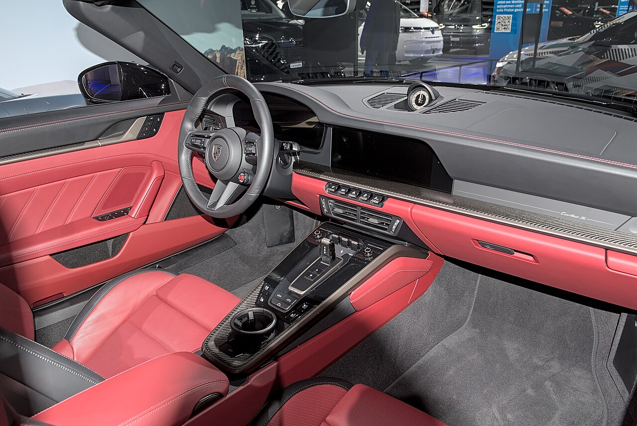 2026 Porsche 911 Interior
