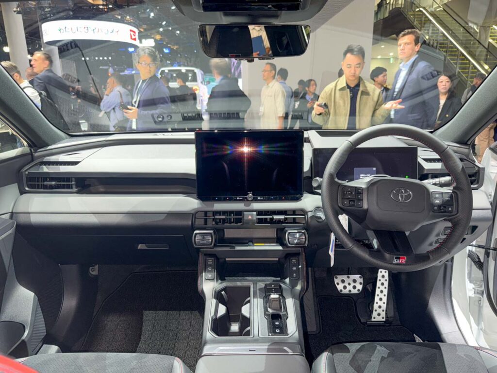 2026 Toyota RAV4 Interior Dashboard