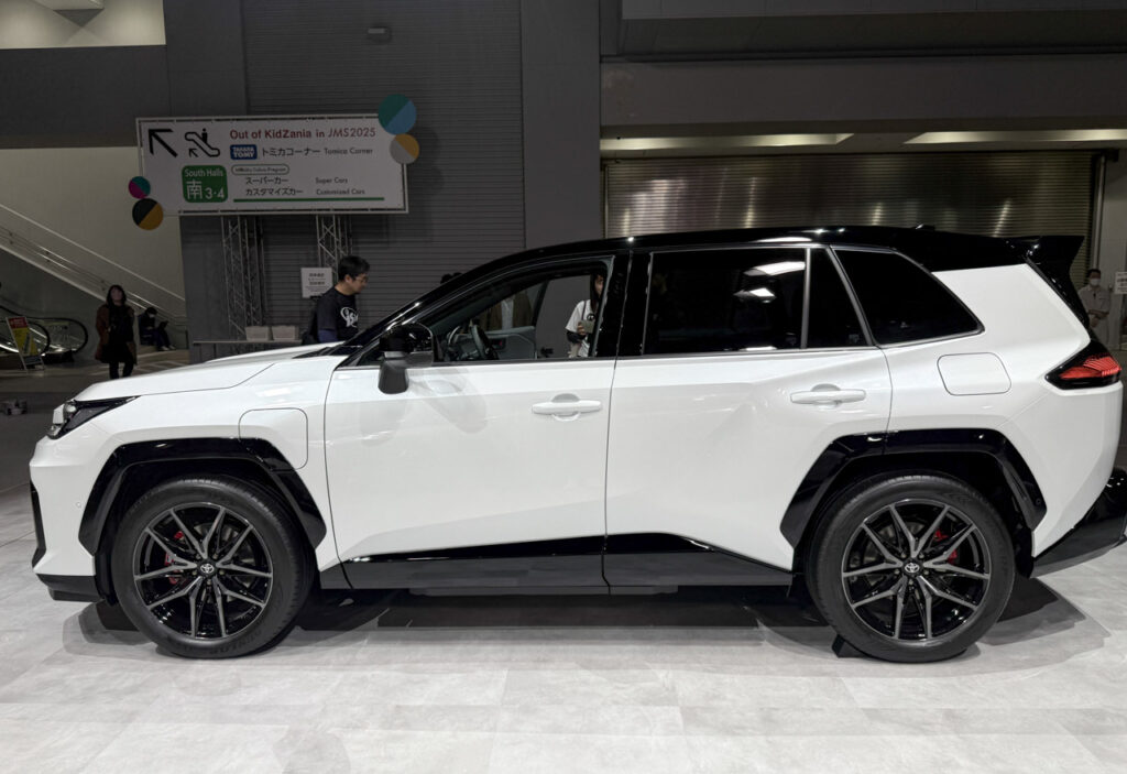 2026 Toyota RAV4 Side Profile