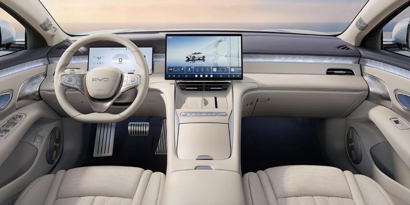 BYD Seal 08 Interior and Dashboard 2026