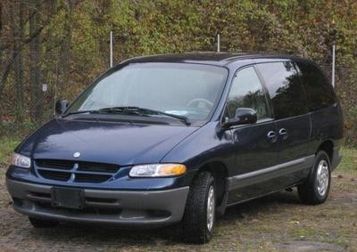 Bakıda Chrysler Grand Voyager MPV