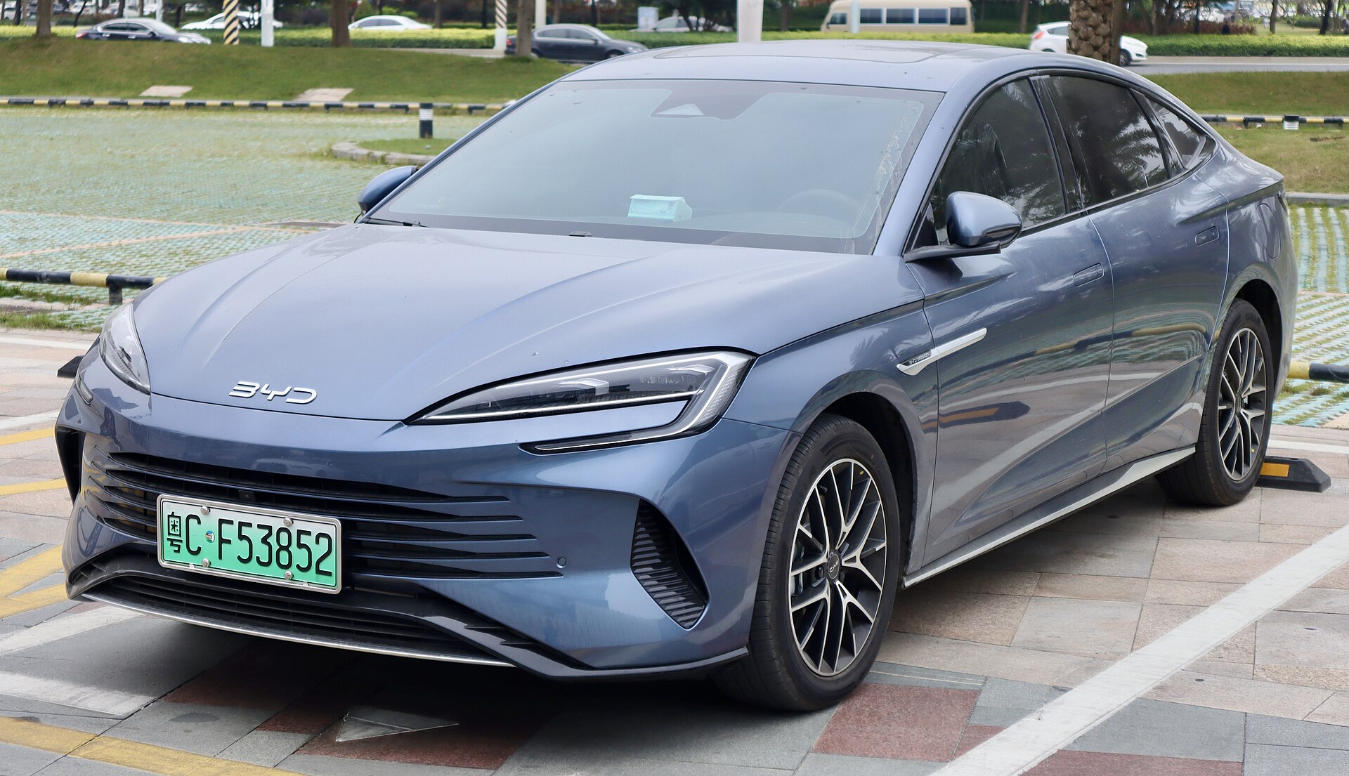 2026 BYD Seal 07 DM-i Yan Profil