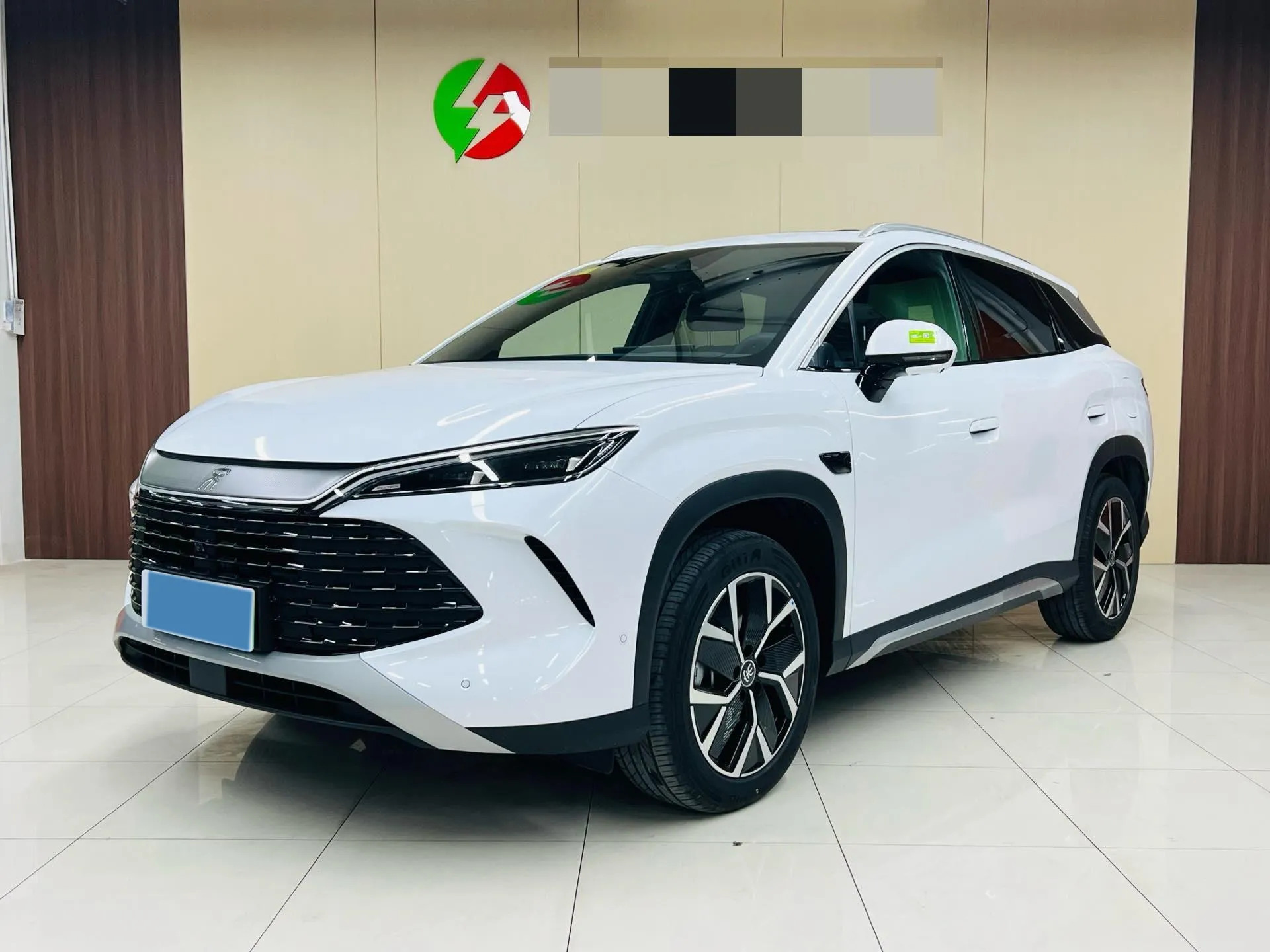 2026 BYD Song L DM-i Yan Profil