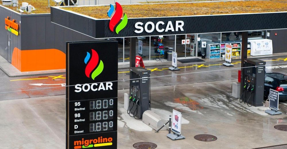 SOCAR-style fuel and EV charging station