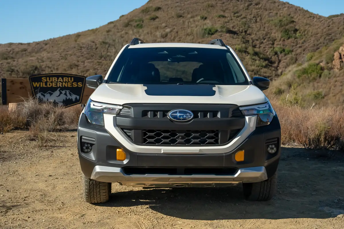 2026 Subaru Forester Ön Görünüş